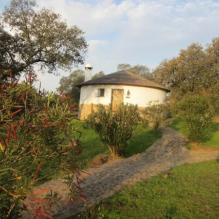 Chozos De La Dehesa 3*