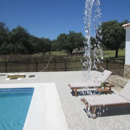 Aparthotel Chozos De La Dehesa 3*