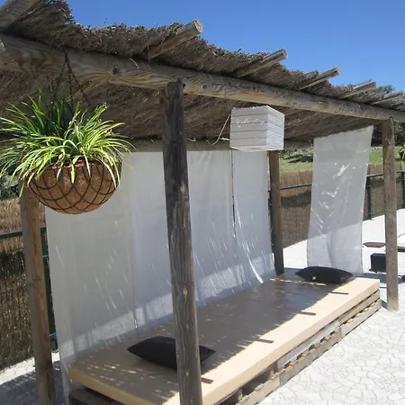 Chozos De La Dehesa 3*