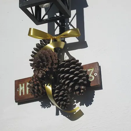 Chozos De La Dehesa 3* La Roca de la Sierra