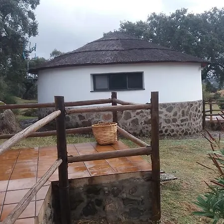 Chozos De La Dehesa 3*