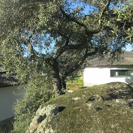 Chozos De La Dehesa 3*