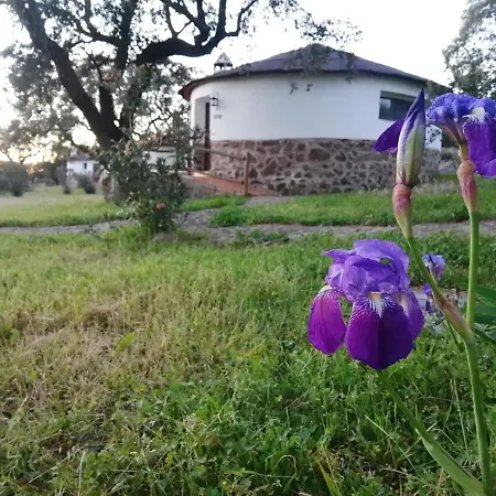 Chozos De La Dehesa Aparthotel